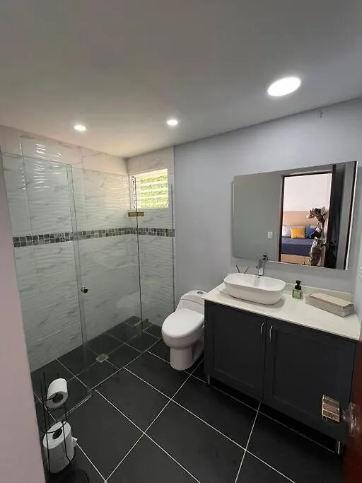 Casa De Lujo Con Jacuzzi Y Desayuno Incluido Apartment Envigado