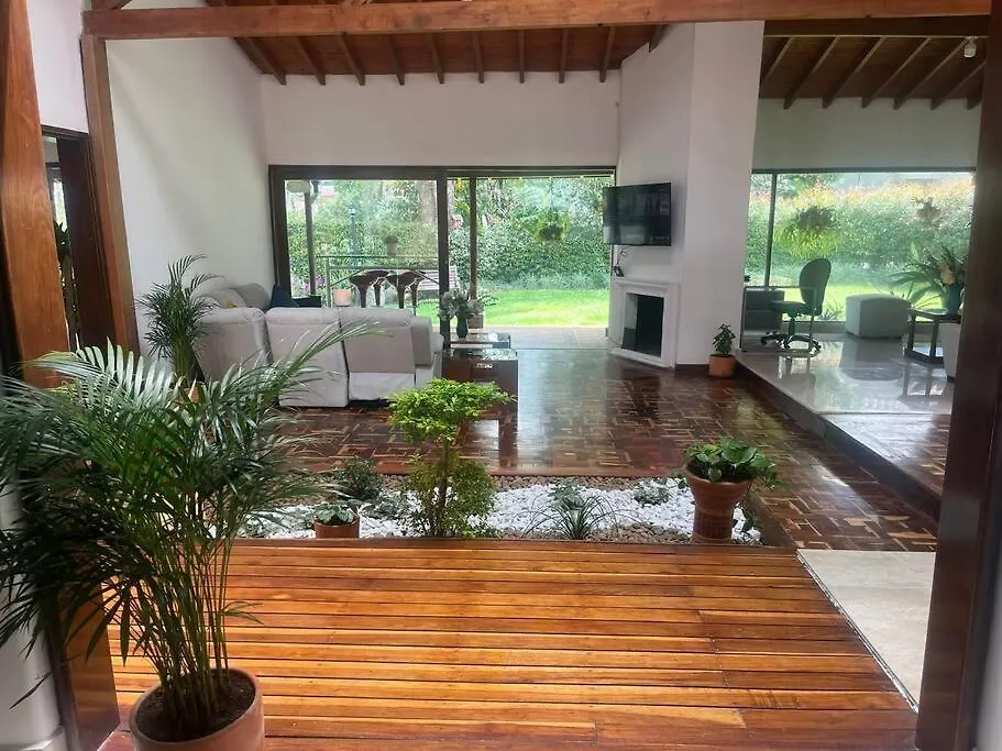 Casa De Lujo Con Jacuzzi Y Desayuno Incluido Apartment Envigado
